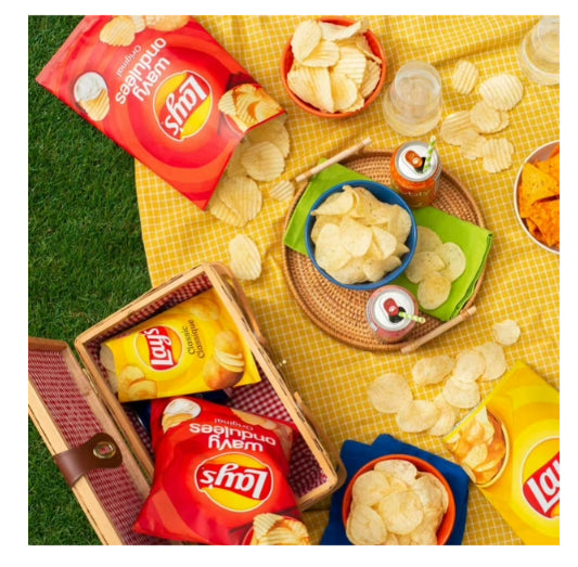 Lay's Classic Potato Chips, 66g