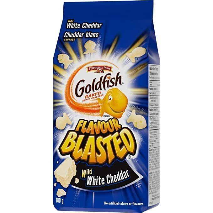 Goldfish Flavor Blasted Wild White Cheddar Crackers, 180g/6.3oz, 4 BAGS