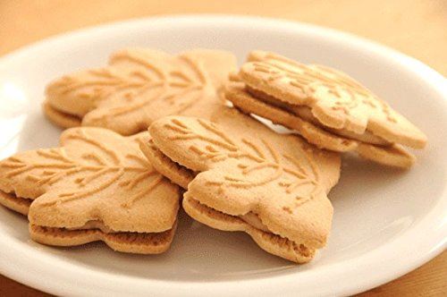 Leclerc Celebration Maple Leaf Creme Cookies 350g