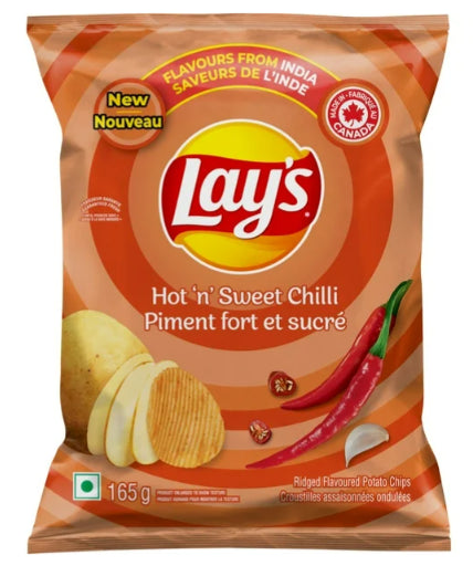 Lays Hot 'N' Sweet Chilli Flavored Potato Chips, 165g