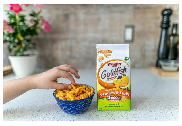 Goldfish Made with Veggie and Fruit Cheddar Crackers, 180g