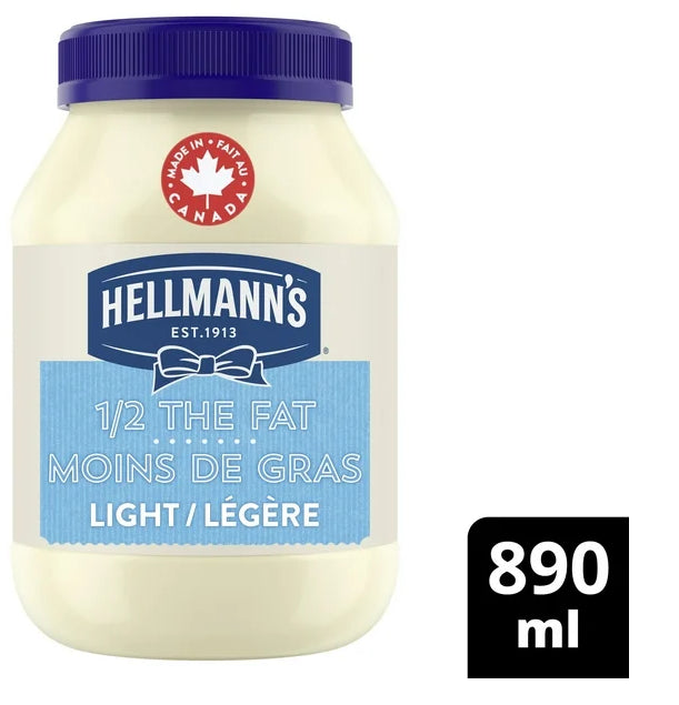 Hellmann's Half Fat Light Mayonnaise Dressing, 890ml