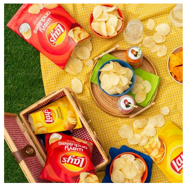 Lay's Wavy Original Potato Chips, 220g