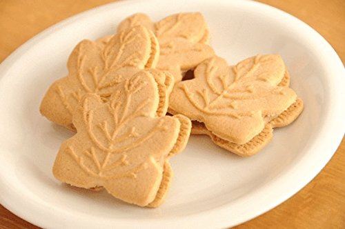 Leclerc Celebration Maple Leaf Creme Cookies 350g